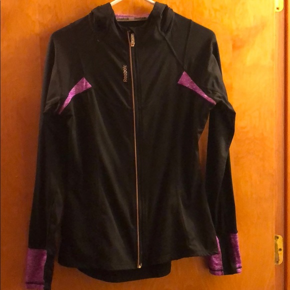 Reebok zip up hoodie size Medium. Soft+Stretchy - Picture 1 of 2